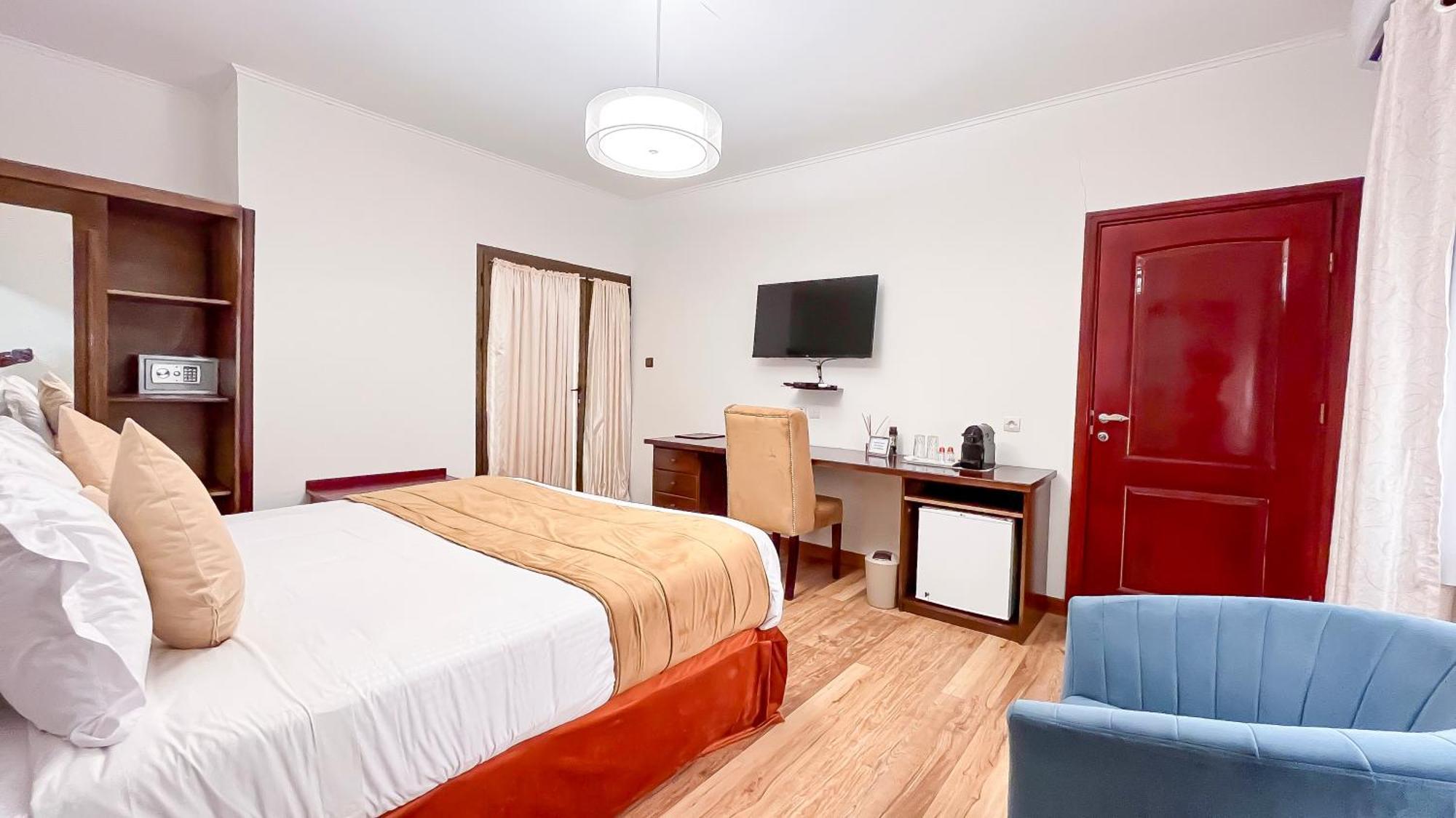 Residence Hoteliere Oceane Libreville Exteriör bild