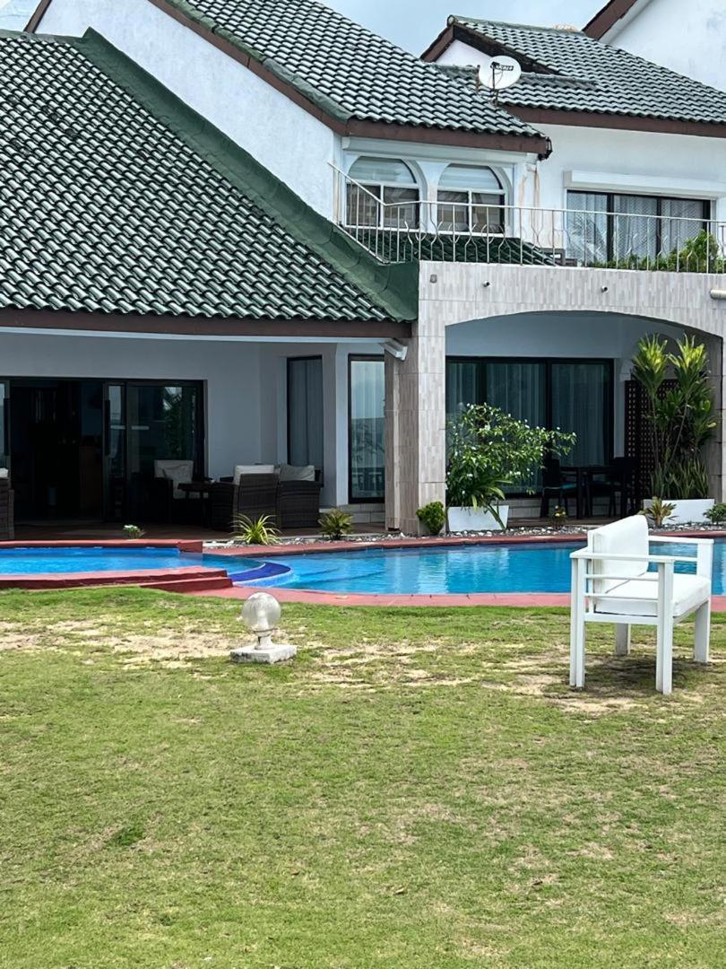 Residence Hoteliere Oceane Libreville Exteriör bild