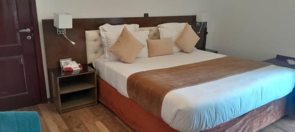 Residence Hoteliere Oceane Libreville Exteriör bild