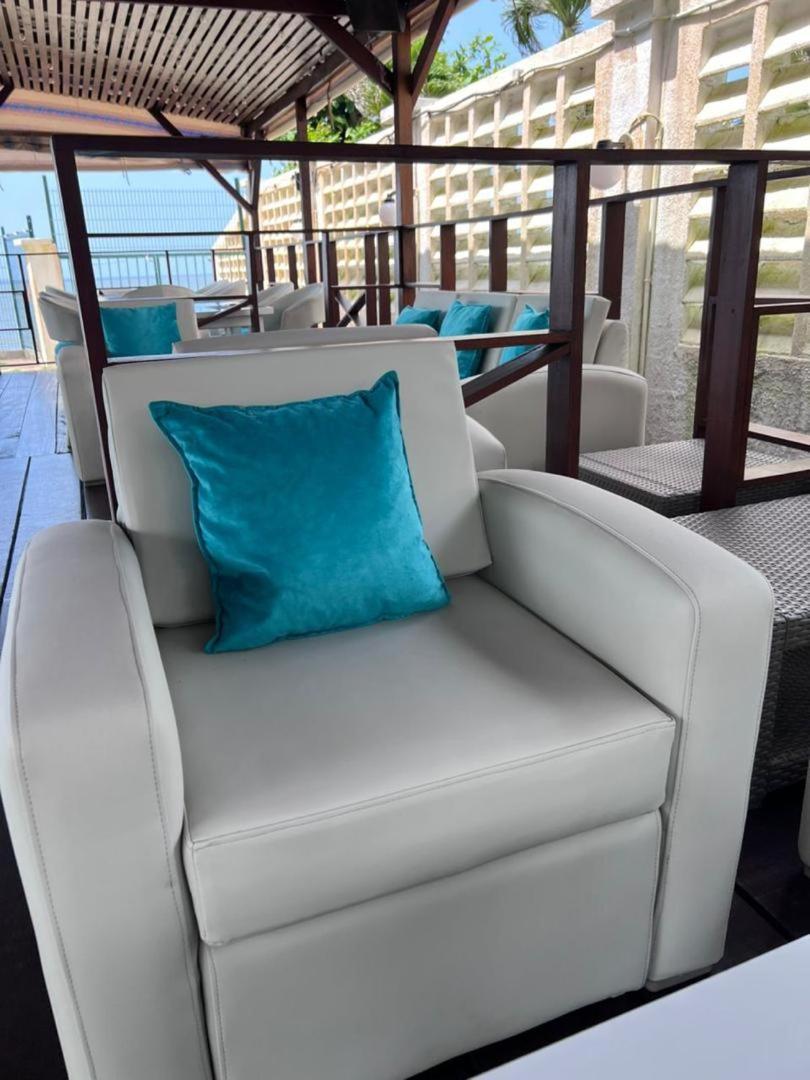 Residence Hoteliere Oceane Libreville Exteriör bild